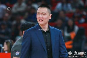 卢伟：球队的引援标准是玩儿命 不要来挣钱养老的 希望洛夫顿回归